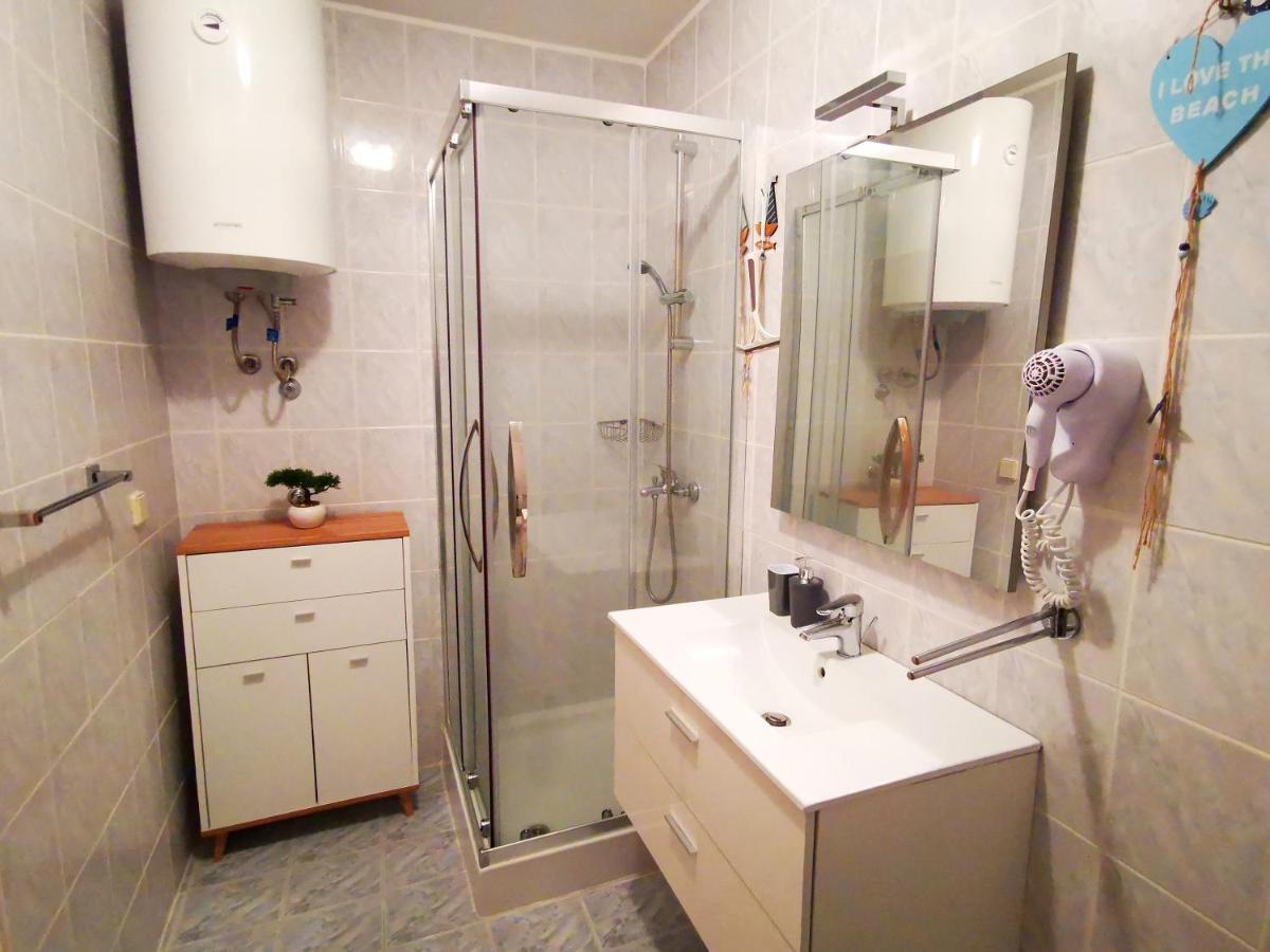 Apartment Mirna Baska  Ngoại thất bức ảnh