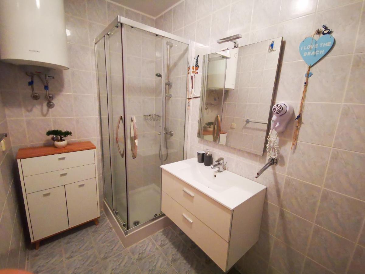 Apartment Mirna Baska  Ngoại thất bức ảnh