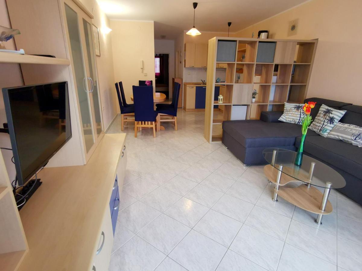 Apartment Mirna Baska  Ngoại thất bức ảnh