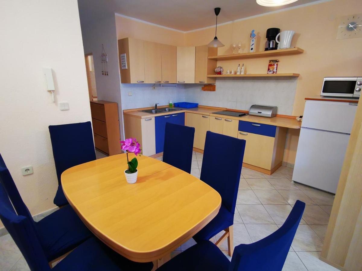 Apartment Mirna Baska  Ngoại thất bức ảnh
