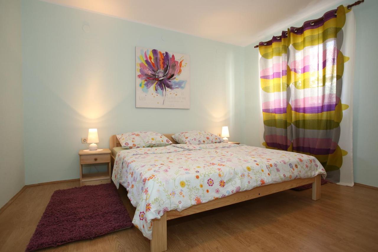 Apartment Mirna Baska  Ngoại thất bức ảnh