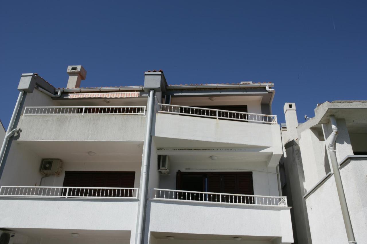 Apartment Mirna Baska  Ngoại thất bức ảnh